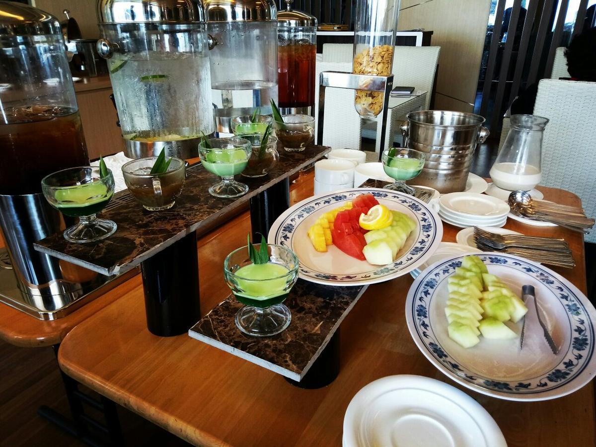 The L Hotel Entertainment Batam Zewnętrze zdjęcie